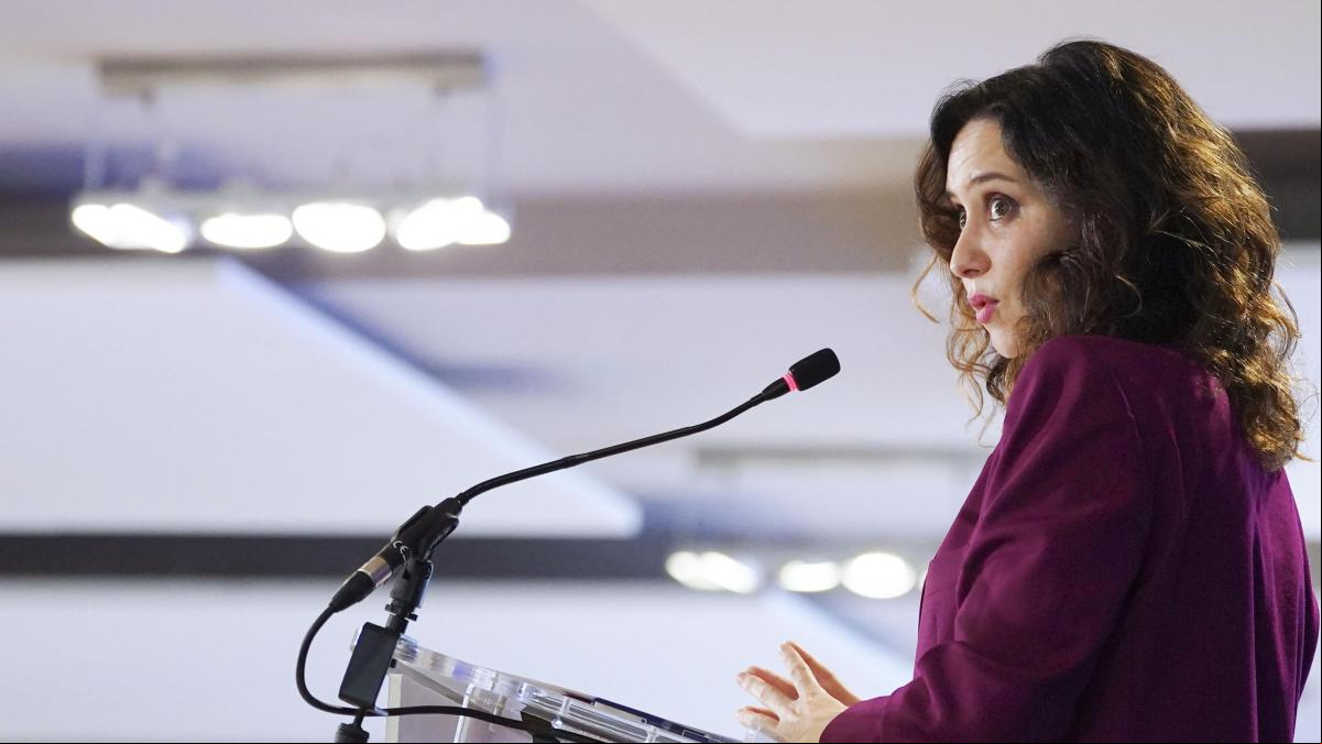 Ayuso: Sánchez es el fango y es el que ha utilizado esta estrategia