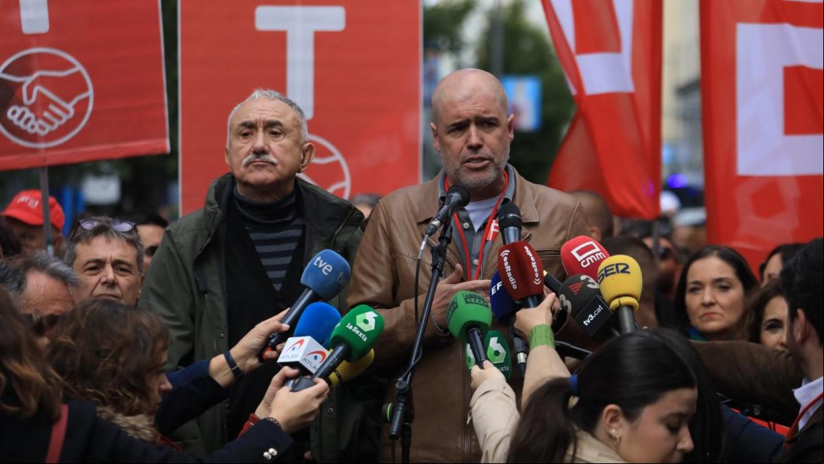 UGT y CCOO exigen acelerar la jornada de 37,5 horas semanales