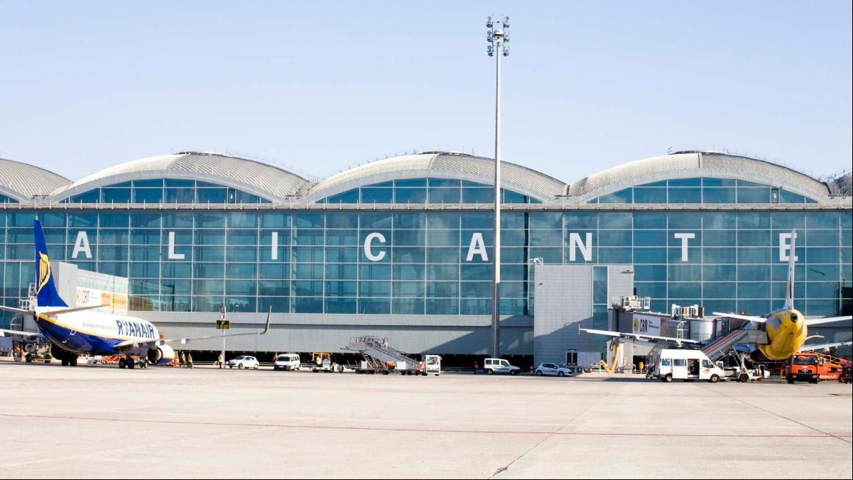 Aena anuncia el inicio de la ampliación de la terminal del aeropuerto de Alicante-Elche
