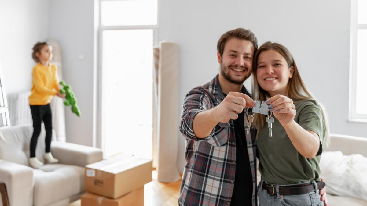 Hipotecas para jóvenes con pocos ahorros: estos son los bancos que financian hasta el 95% de la vivienda
