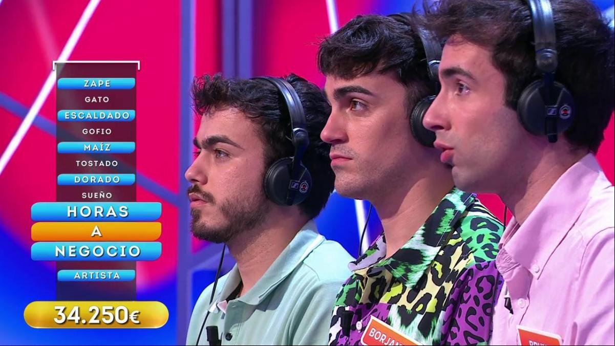 Volantazo radical de Mediaset con las campanadas de Telecinco, fulminando a tres de los presentadores: Se están riendo de nosotros