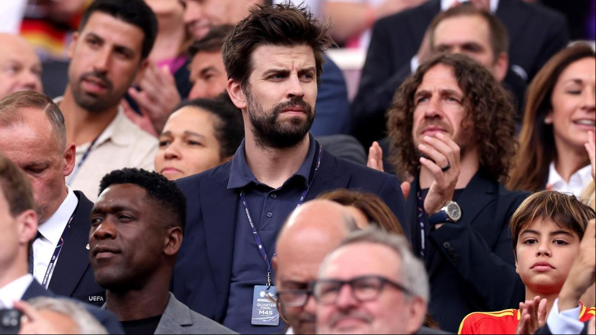 Piqué y Puyol acuden a Alemania a animar a la Selección