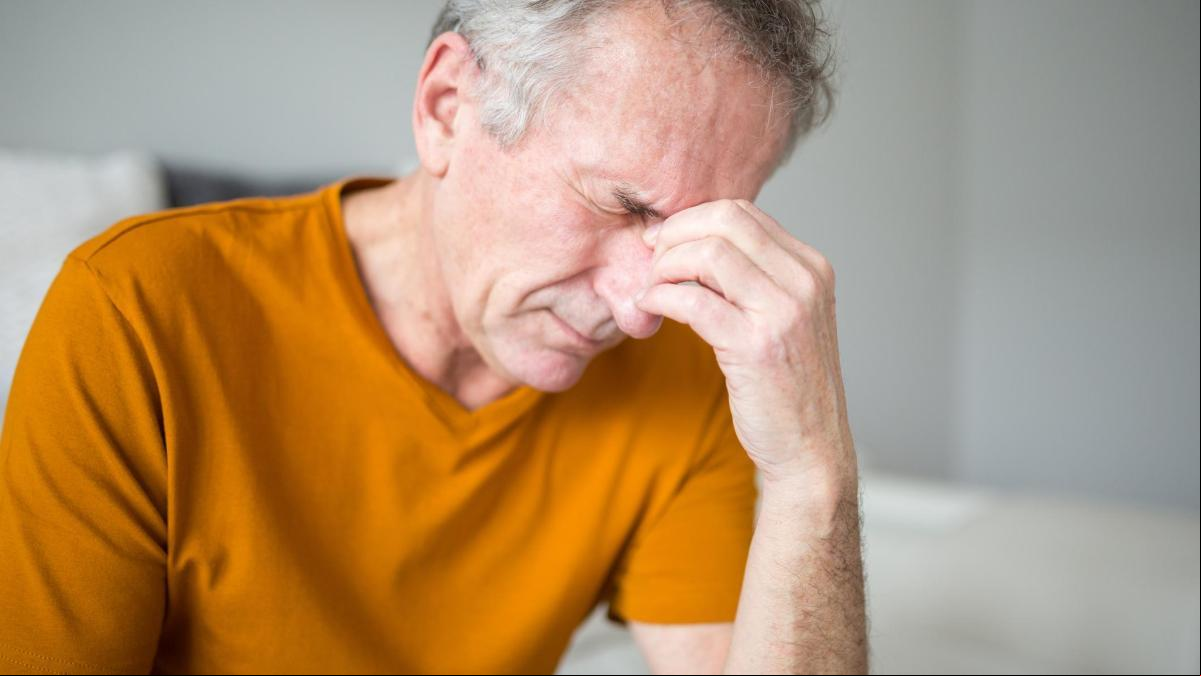 El estado emocional que multiplica el riesgo de ictus a partir de los 60 años