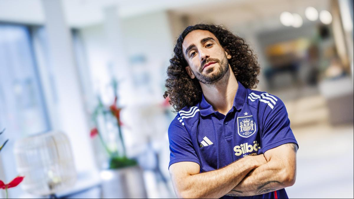 “Los futbolistas jóvenes hacemos vida de personas mayores”