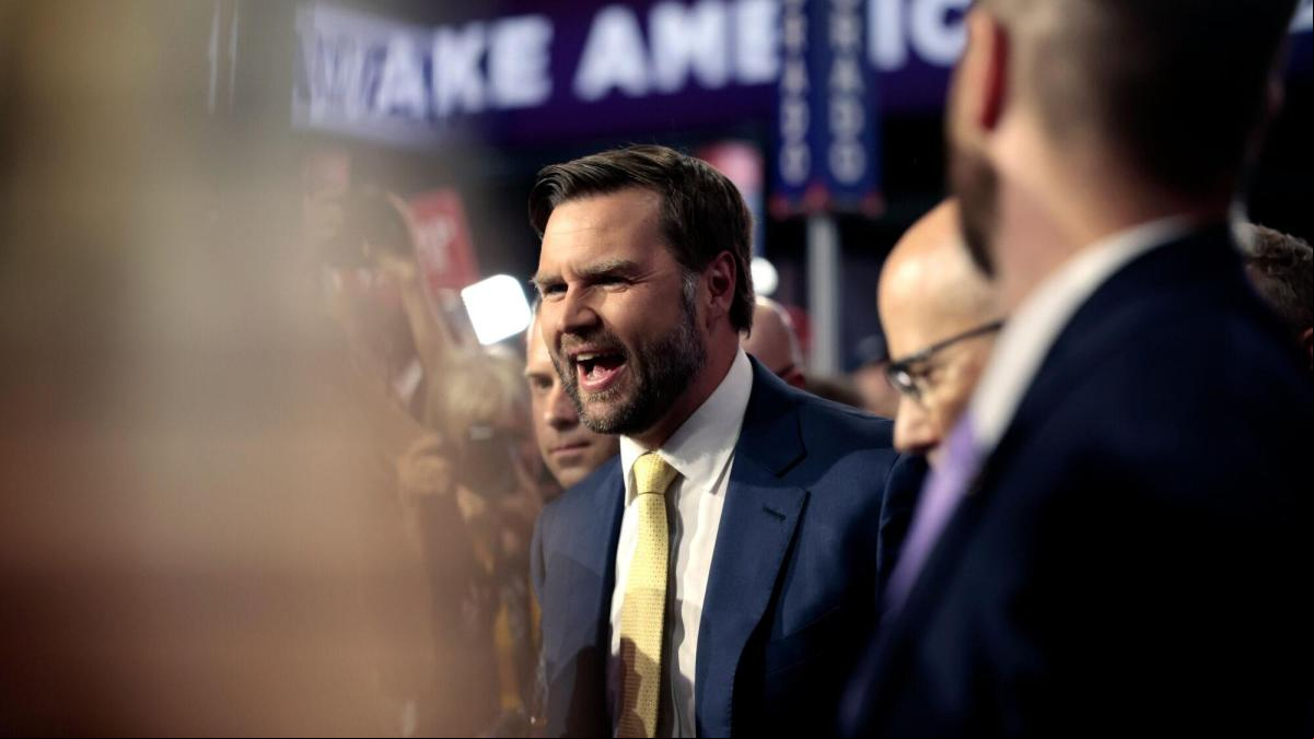 Qué opina J.D. Vance sobre temas clave como Ucrania, China, aborto o cambio climático