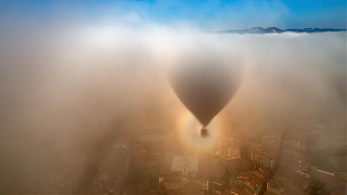 La niebla de Vic, motivo de tertulia