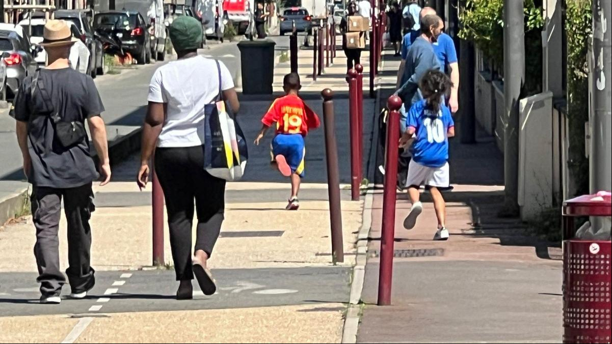 Yamal en casa de Mbappé