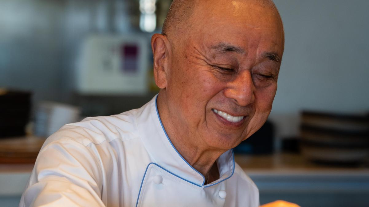 Nobu San, el maestro del sabor que puso a jugar el sushi con el ceviche