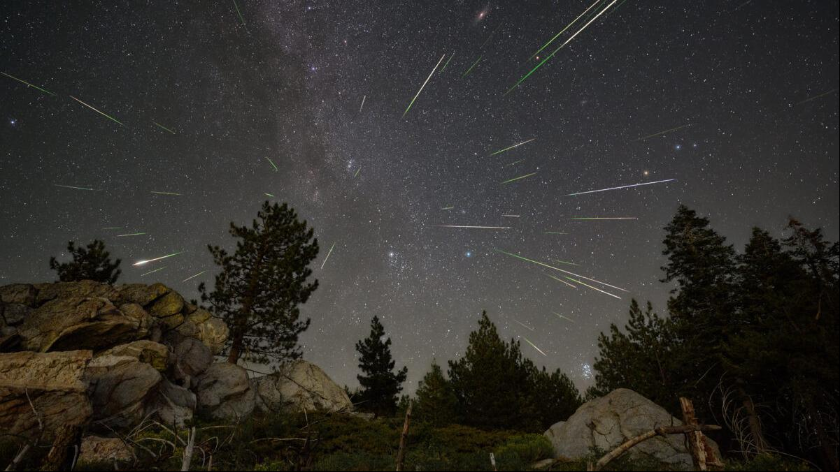 A punto para la lluvia de estrellas de las Perseidas