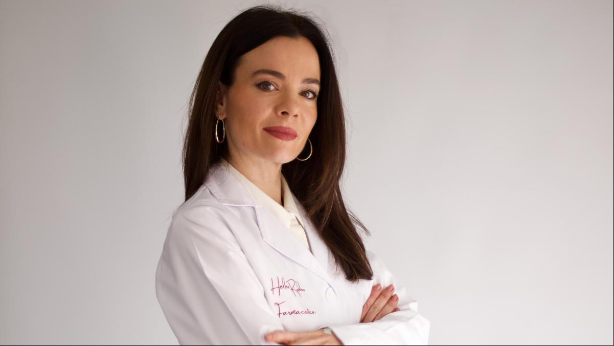 Helena Rodero, experta en dermatología y cabello: “Las canas pueden ser reversibles, si has estado estresado y vuelves a estar más zen”