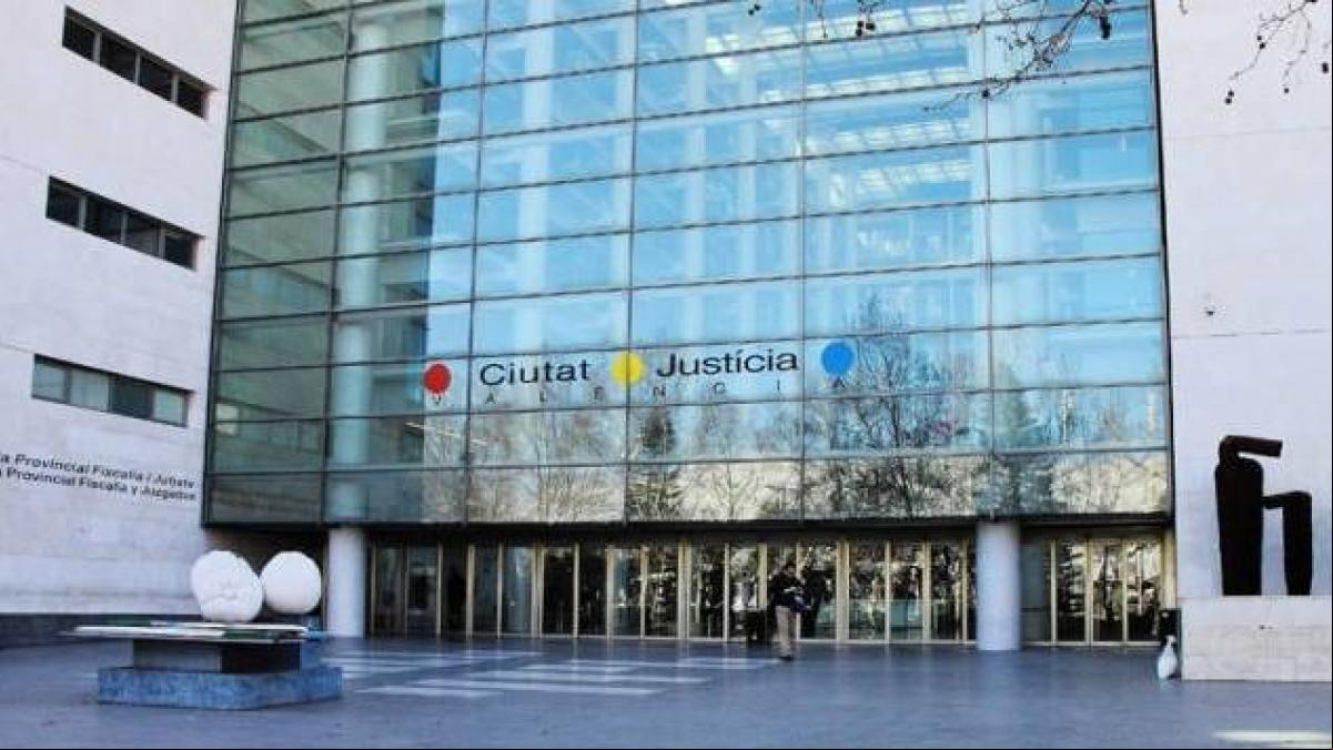 Condenan a más de 25 años a un hombre y una mujer que mataron a un amigo en Gandia