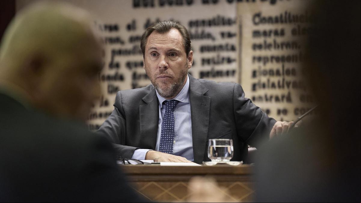 El ministro de Transportes pide “disculpas” a los viajeros por el caos ferroviario y “rigor” ante las críticas