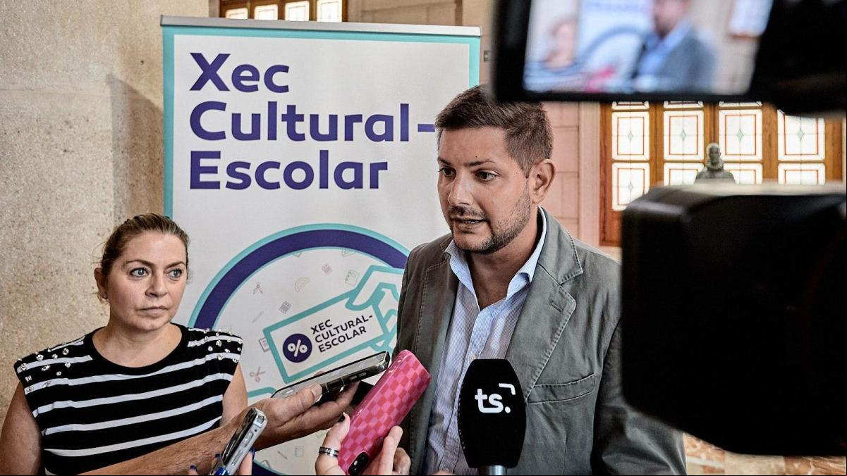 Gandia saca el Cheque Cultural-Escolar para ayudar a las familias en el inicio del curso