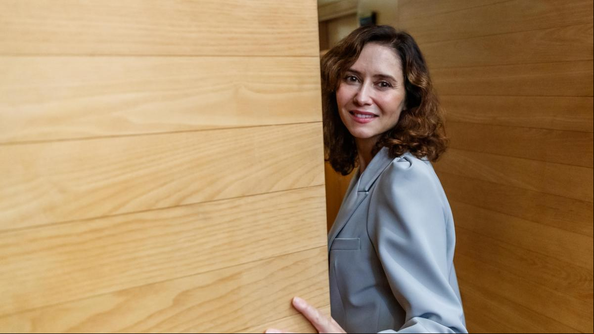 Mas Madrid y PSOE intensifican su ofensiva contra Ayuso por el caso de su pareja