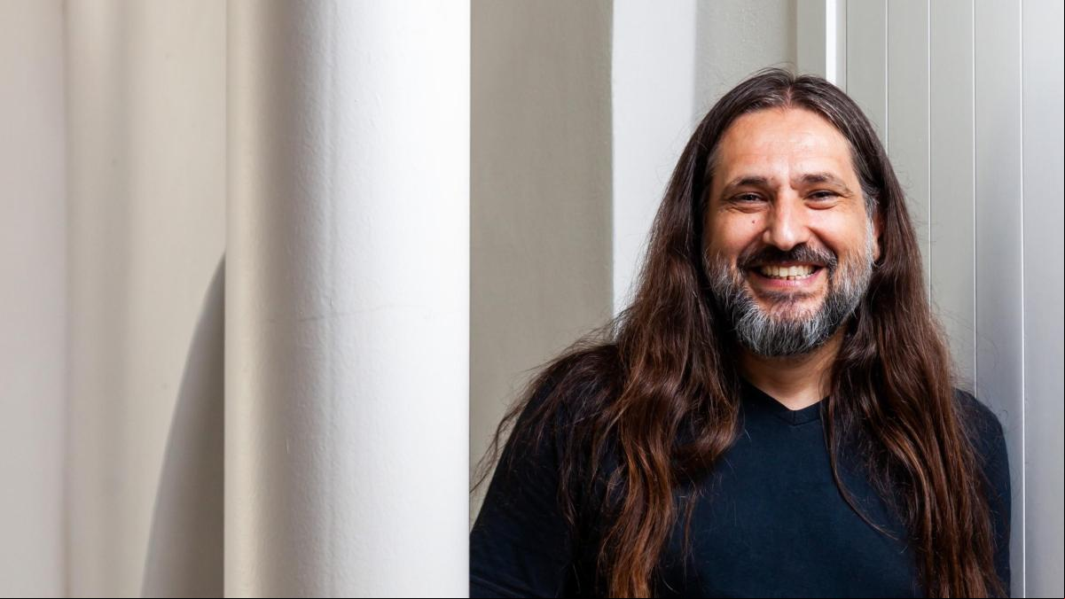 Manuel Jiménez: “A ellas se les pasa el arroz, pero a ellos la judía nunca se les seca”
