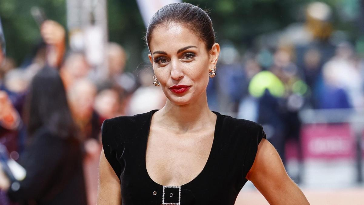 Primeras palabras de Hiba Abouk tras el sorprendente romance entre Escassi y Sheila Casas