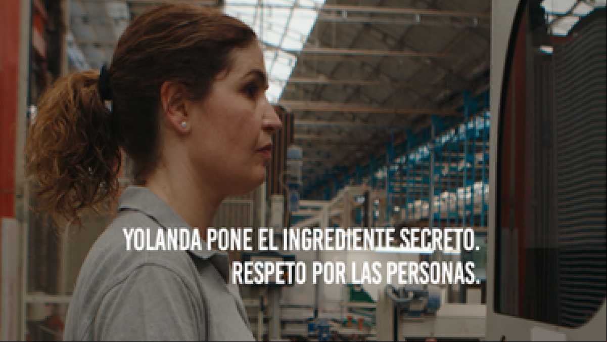La cerámica valenciana busca la complicidad del comprador europeo en la feria de Bolonia