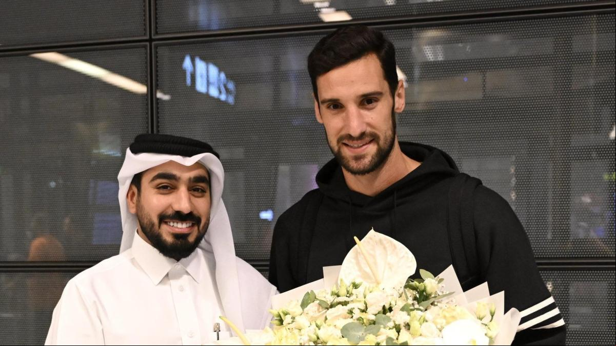 Sergio Rico volverá a jugar en el Al Gharafa qatarí tras superar su accidente