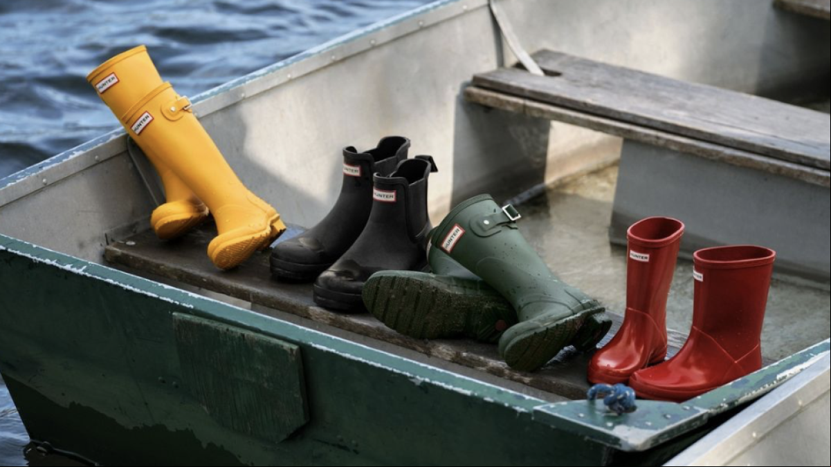 Las botas de agua de Hunter arrasan por su perfecta combinación entre moda y funcionalidad