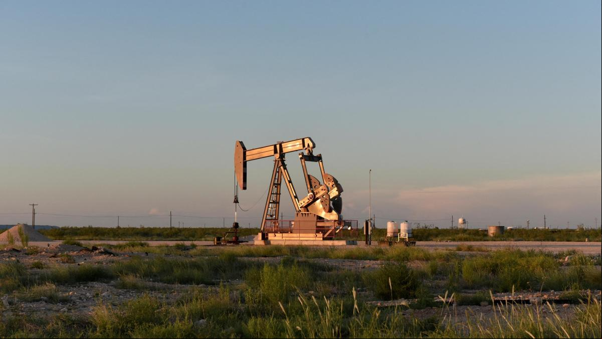 Otro guiño de Trump a las petroleras: permitirá la “eliminación barata” de aguas residuales tóxicas