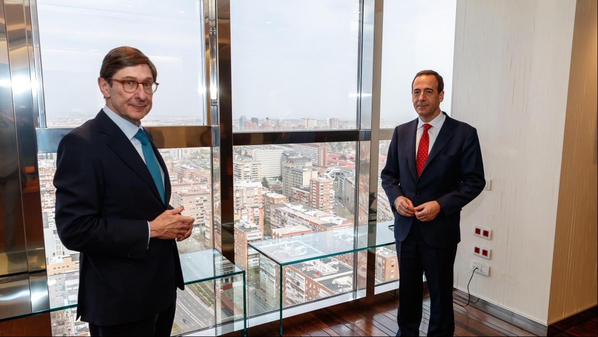 Goirigolzarri presenta hoy su renuncia voluntaria como presidente de CaixaBank