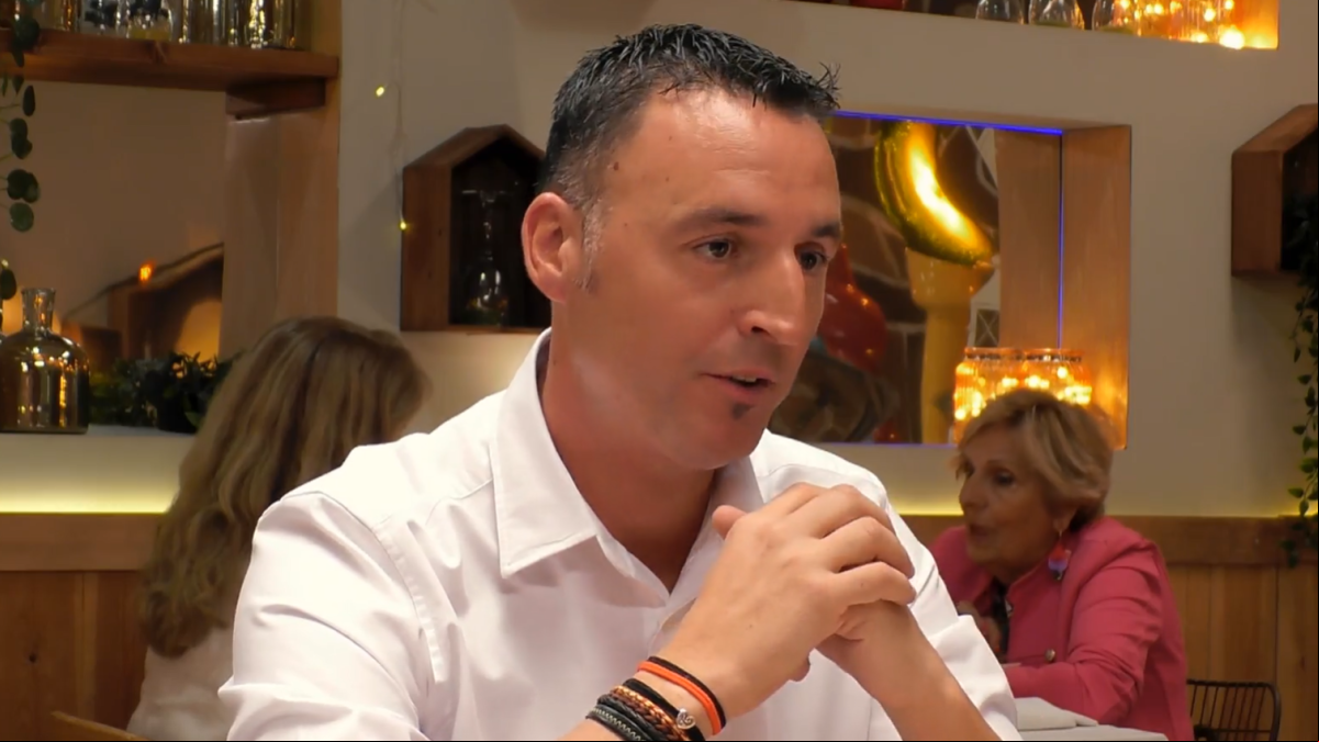 Un soltero de First Dates le asesta un tajante corte a su cita a la hora de pagar la cuenta: A lo mejor gano más que tú