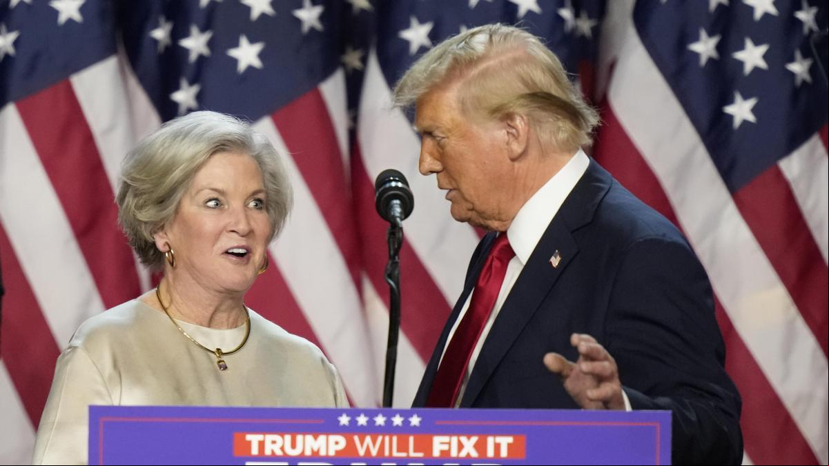 Donald Trump nombra como jefa de gabinete a Susie Wiles, la estratega de su campaña