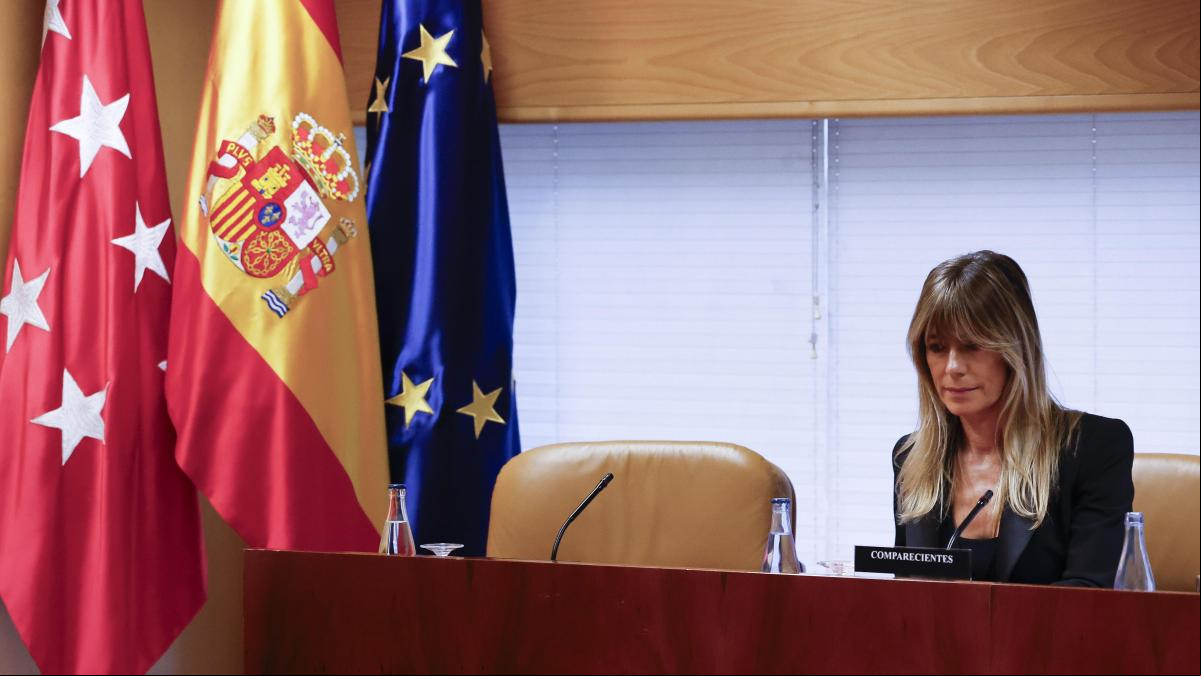 El juez que investiga a Begoña Gómez cita como testigo a la asesora de Moncloa que participó en gestiones de la Complutense