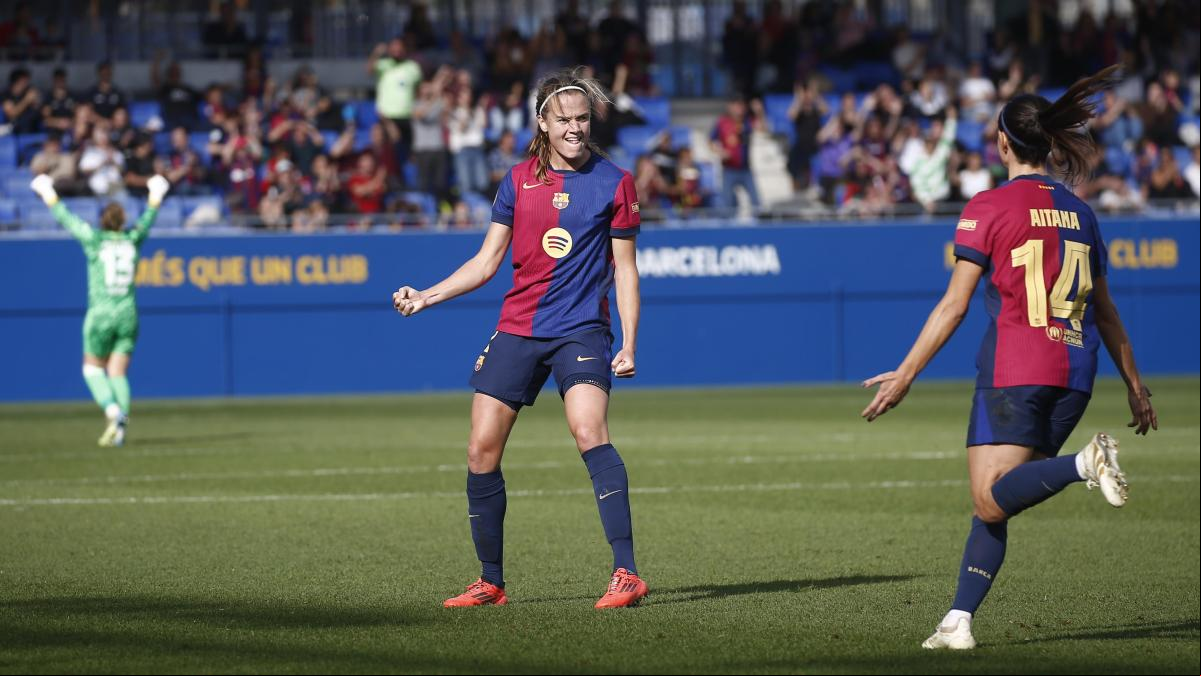 El Barça reacciona al gol inicial del Costa Adeje Tenerife para seguir invicto