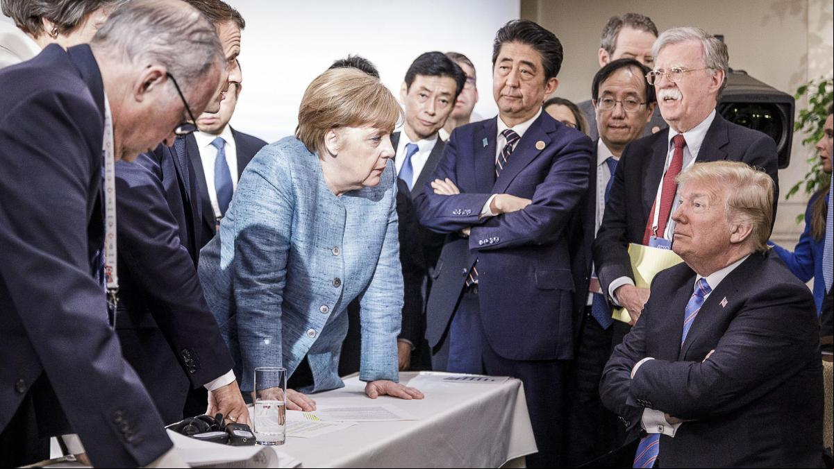 Angela Merkel, en su libro de memorias: “A Trump le fascina Putin”