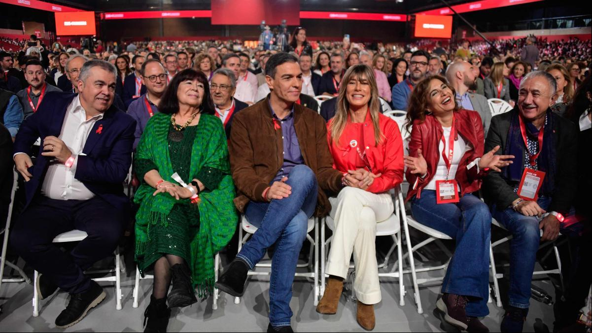 Sánchez se atrinchera ante lo que viene
