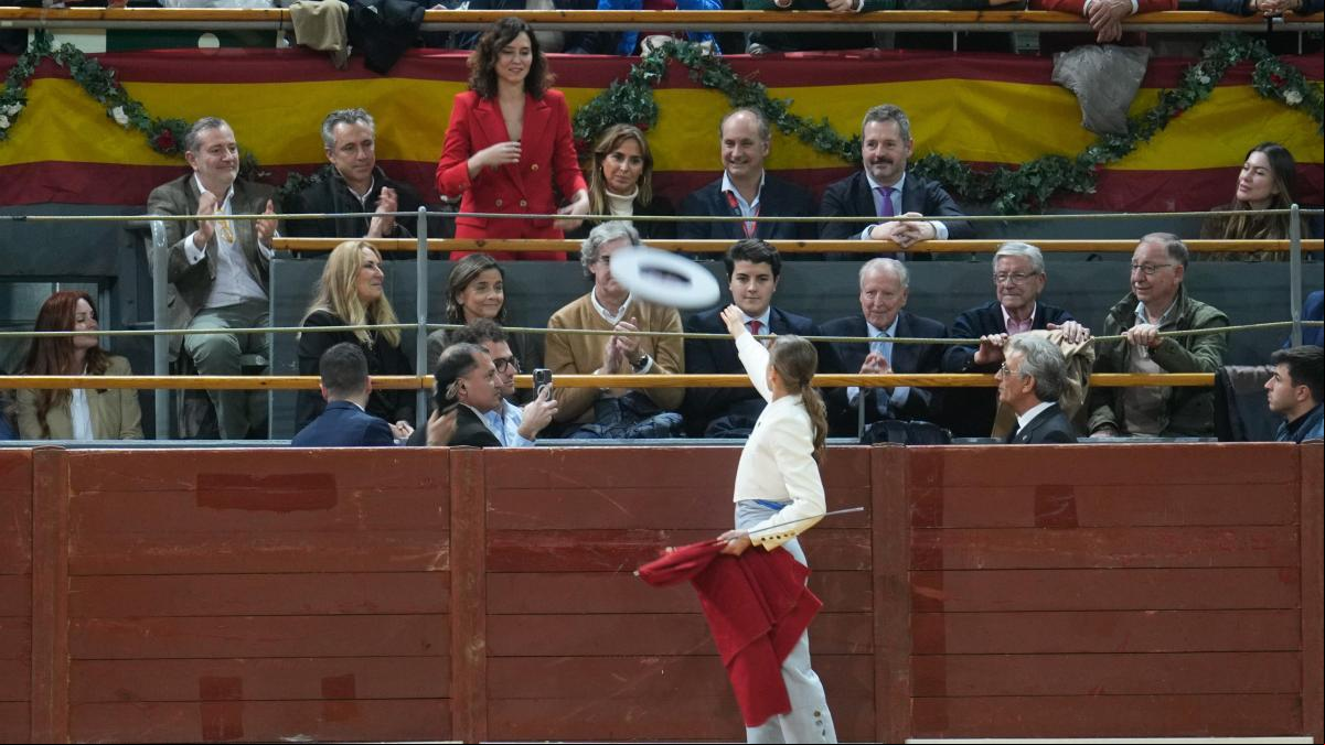 Ayuso se burla del congreso del PSOE: “Son como los norcoreanos”