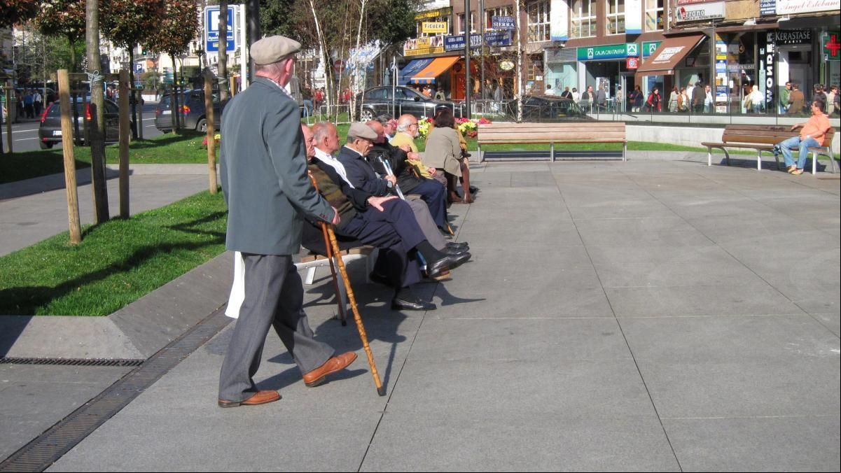 Las medidas del escudo social: de la subida de pensiones a la bonificación del transporte