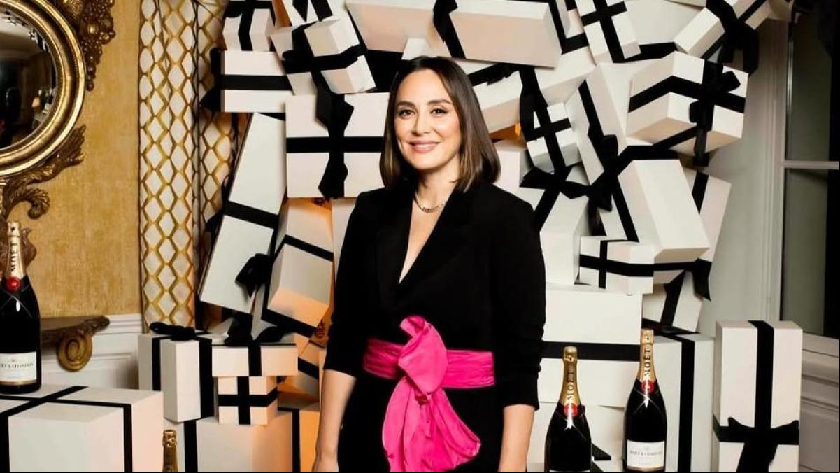 El truco de Tamara Falcó para elevar el traje más bonito de su colección para Pedro del Hierro (y está rebajado)
