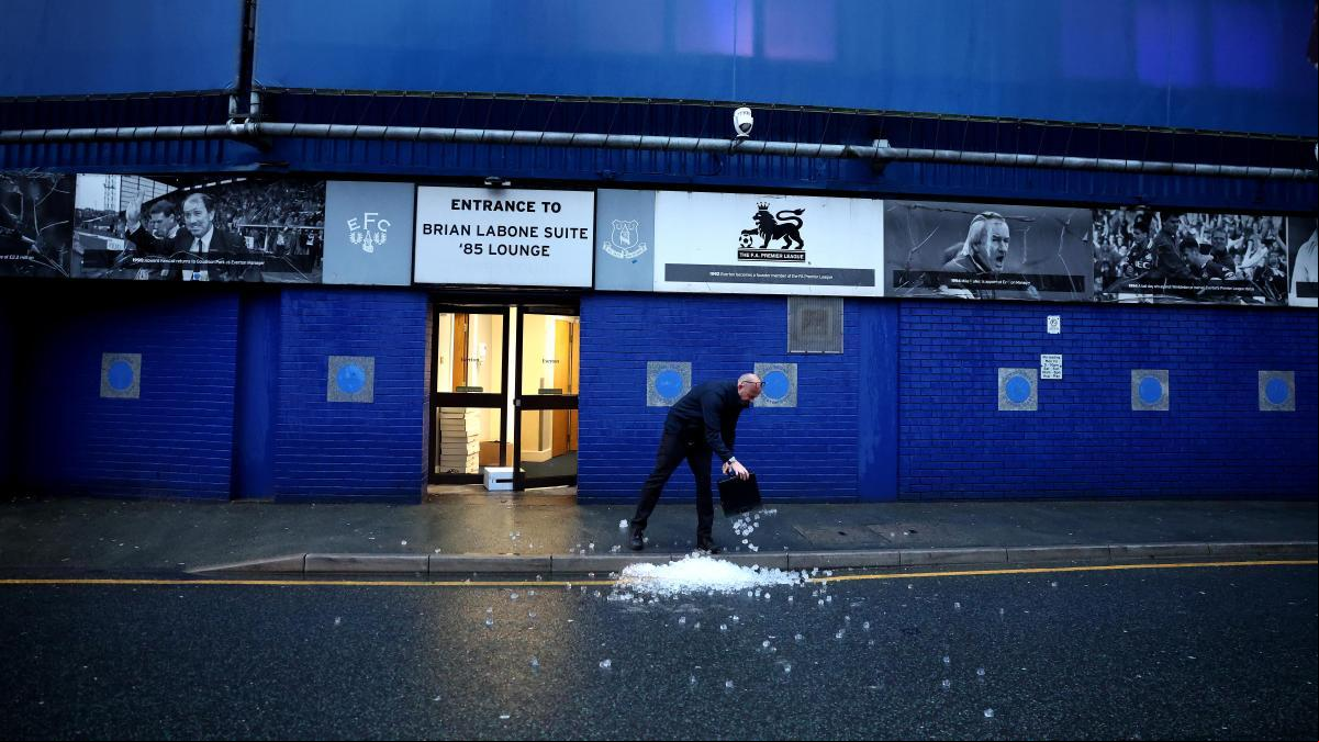 Aplazado el derbi entre el Everton y el Liverpool por la tormenta Darragh