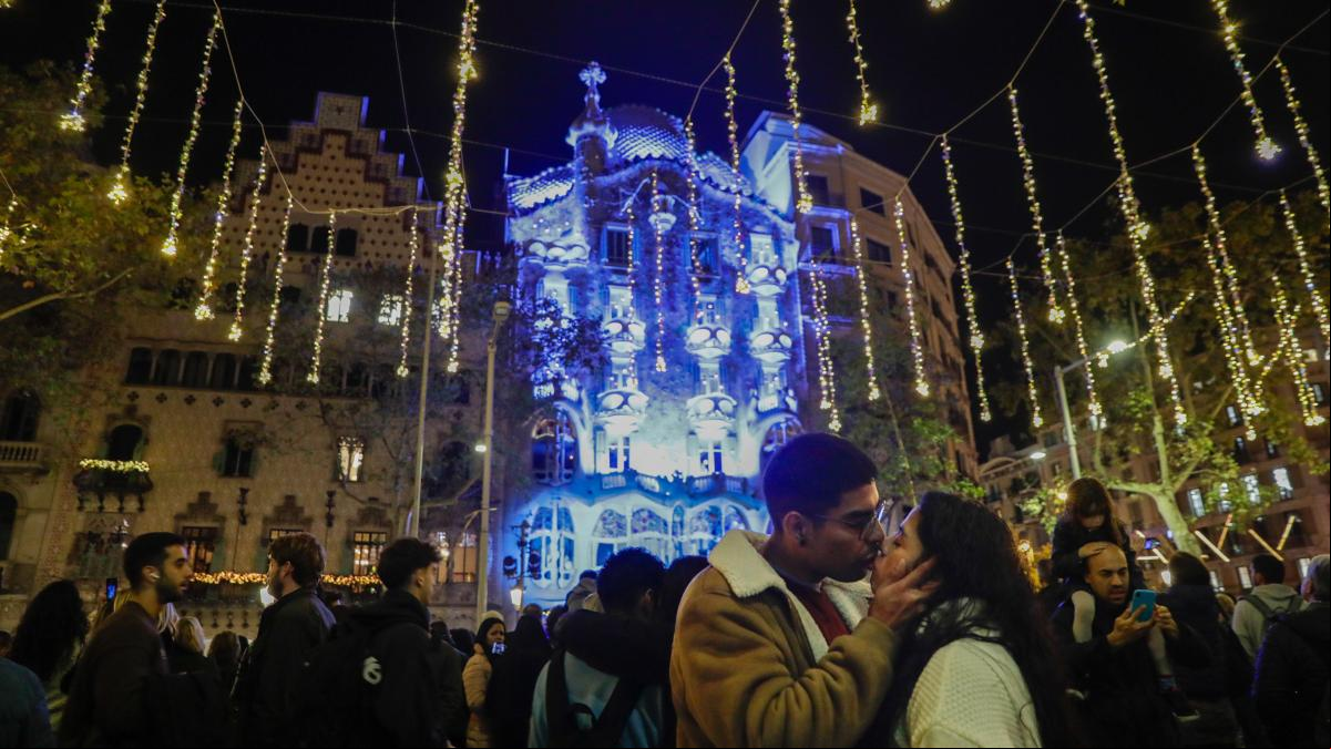 Madrid y Barcelona, en el top 10 de ciudades más buscadas en Booking esta Navidad