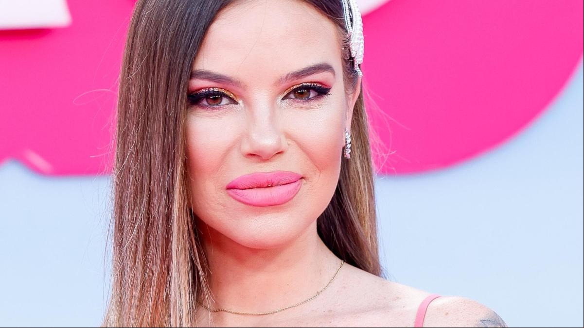 La cantante María Isabel pide perdón tras compartir sus teorías sobre el apagón: Nadie me creía y se reían de mí