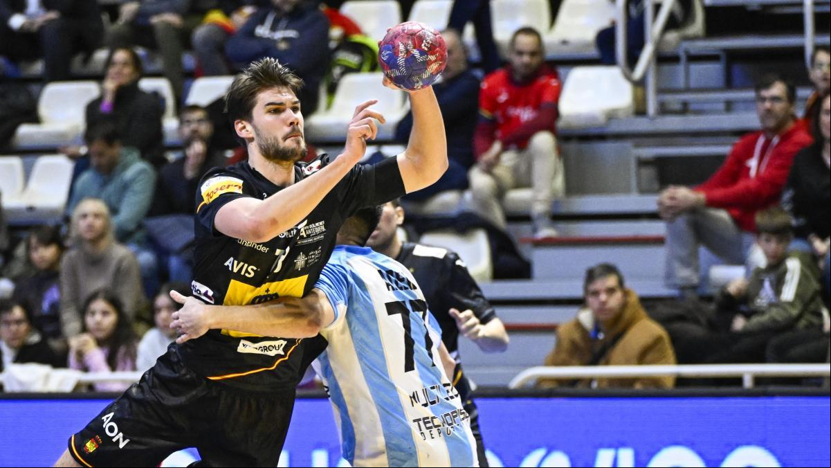 España confía en Petar Cikusa y los veinteañeros para perpetuarse en las medallas
