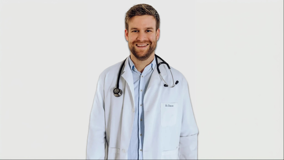 Alexandre Olmos, doctor: “Hay dos hábitos de vida que ayudan a que tus niveles de energía se disparen, activando la circulación y mejorando la digestión”