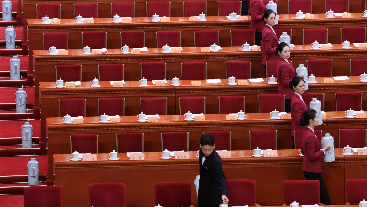 China se ofrece como asidero de estabilidad en su gran cita política