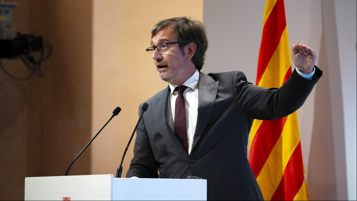 Govern, ERC, Comuns y entidades firman el Pacte Nacional per la Llengua sin Junts y CUP