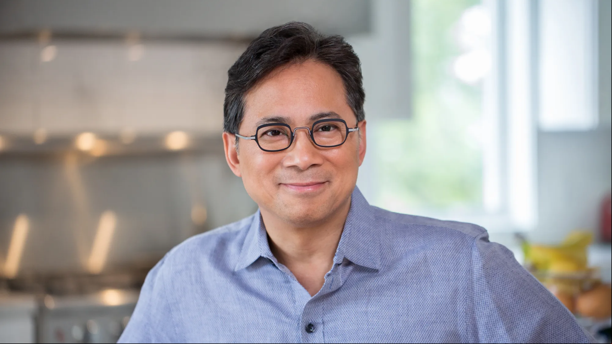 William Li, cardiólogo de Harvard: “Hay un tipo de yogur, muy consumido en España, que tiene demasiados aditivos y su versión baja en grasa es incluso peor”