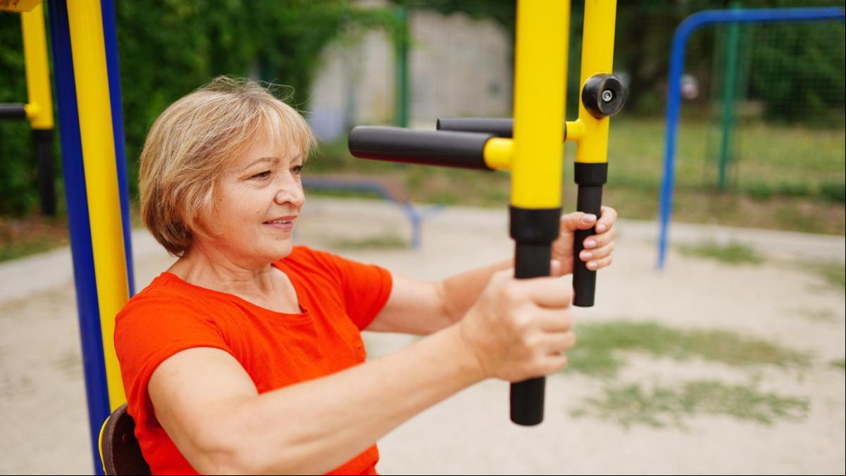 ¿Frágil a los 50? Un síndrome cada vez más frecuente y pruebas fáciles para detectarlo
