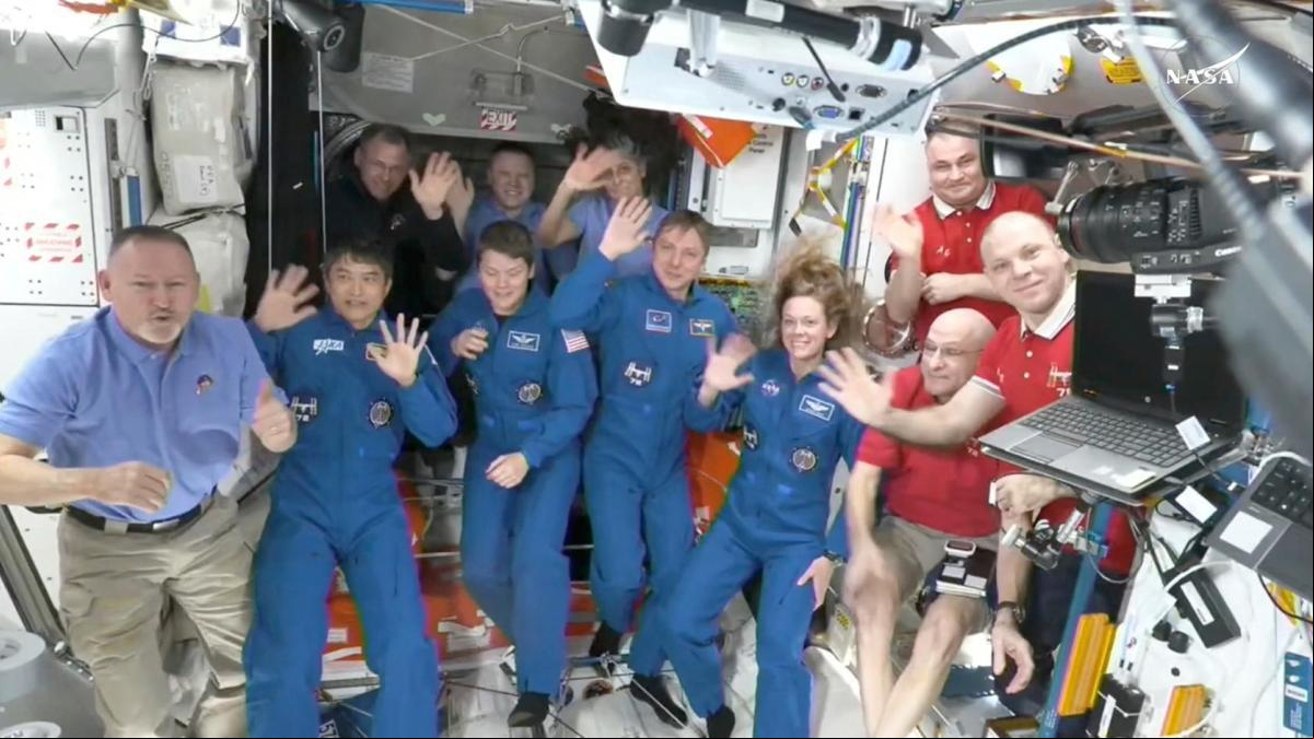 La misión Crew-10 llega a la Estación Espacial Internacional para rescatar a los astronautas varados