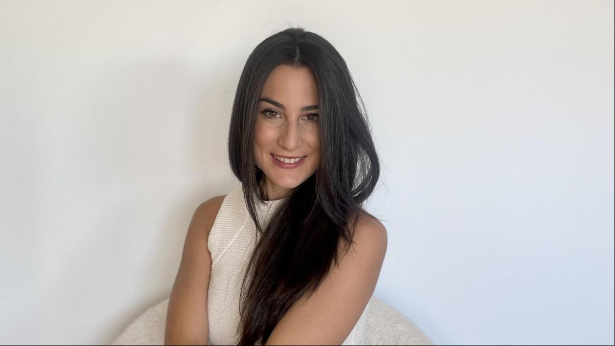 Victoria Bayón, neurocoaching: “Cuando nos llamamos torpes o fracasados, el cerebro se lo cree, nos etiqueta y filtra la información para confirmar que te veas así”