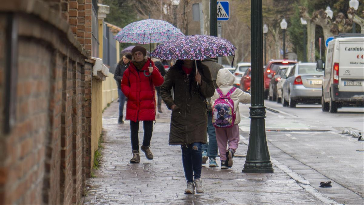 La borrasca Martinho continúa este domingo con lluvias, frío y nevadas