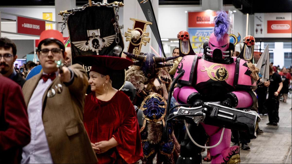 Els superherois de Marvel i DC, a escala real en una de les exposicions del 43è Comic Barcelona