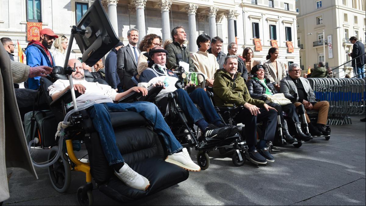La Fundación Luzón urge al Gobierno a dar cuidados “ya” para 500 pacientes de ELA