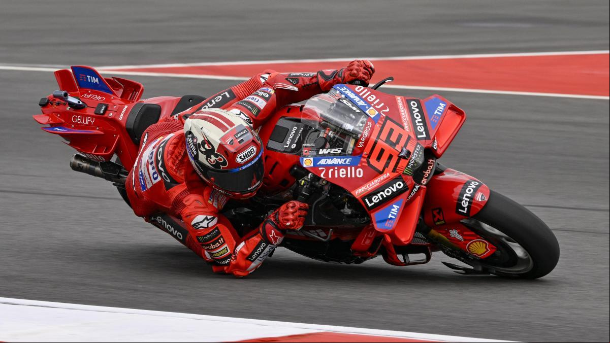 Marc Márquez se vuelve a quedar solo: quinta victoria seguida y más líder