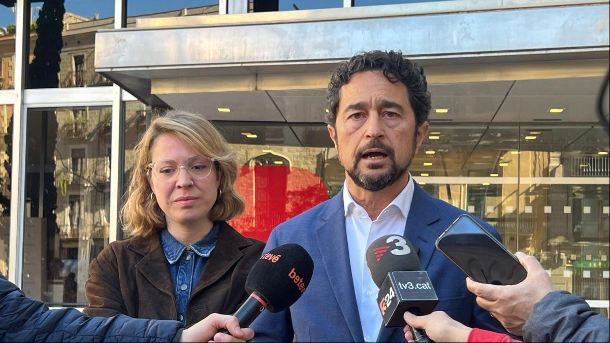Frente común de Junts y BComú contra el alcalde Collboni por el abandono del Besòs